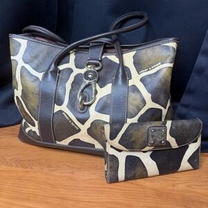 Dooney & Bourke Vintage Giraffe Print Brown Leather Handbag Purse Bag Wallet D&B